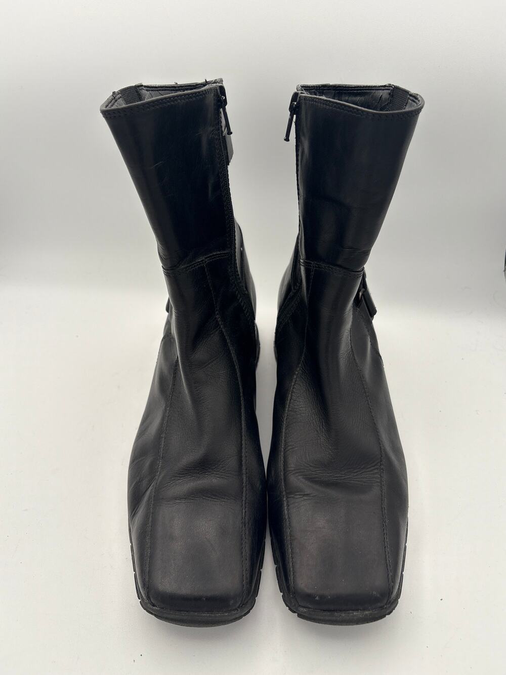 Women’s Clark’s Size 9.5 Black Leather Calf Flat Boots